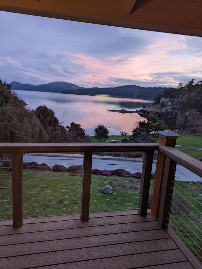 The Landmark Inn On Orcas Island Eastsound Exterior photo