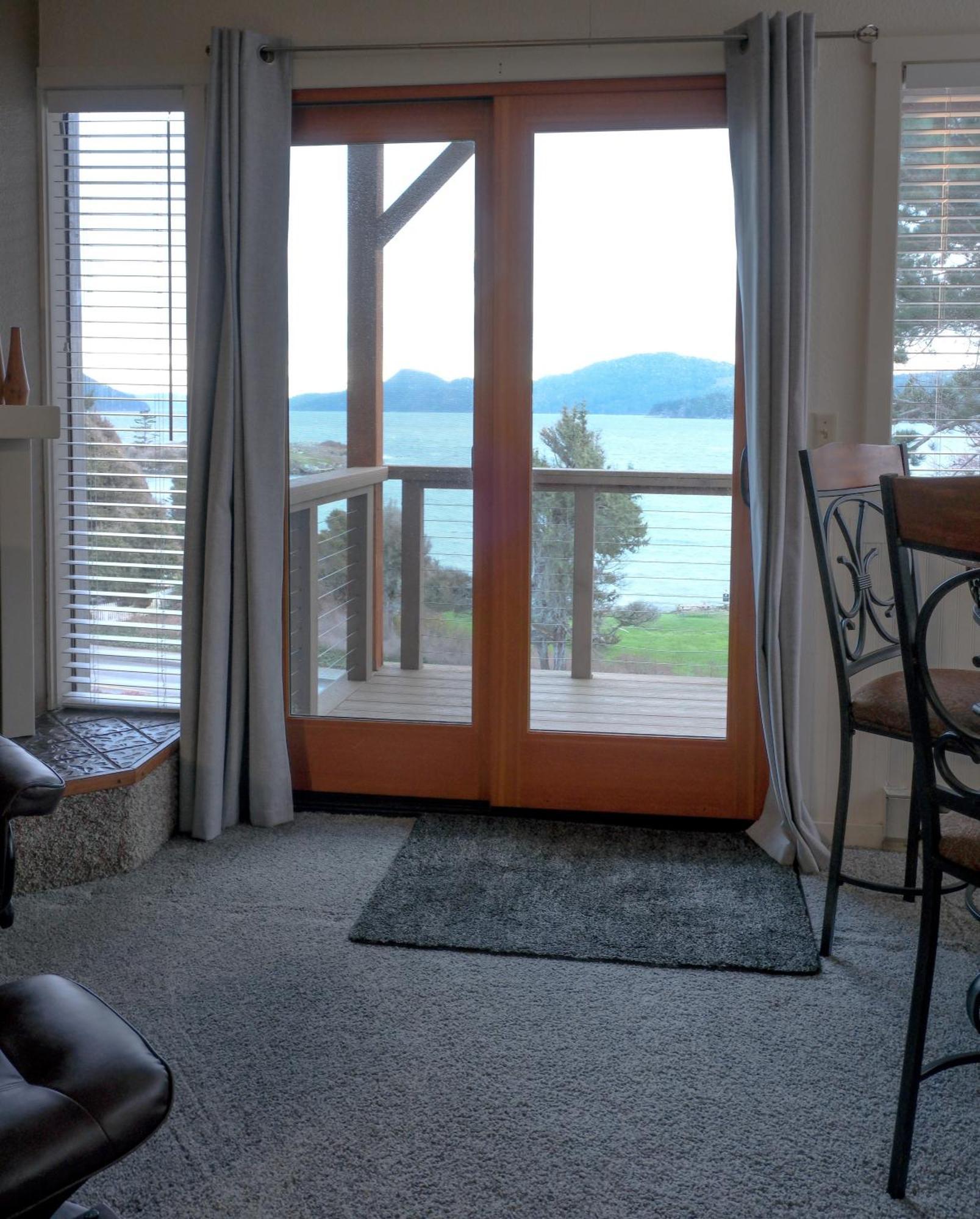 The Landmark Inn On Orcas Island Eastsound Exterior photo